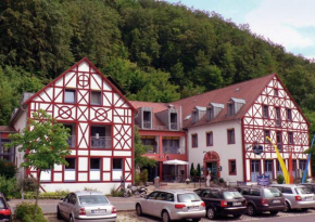 Behringers Freizeit - und Tagungshotel